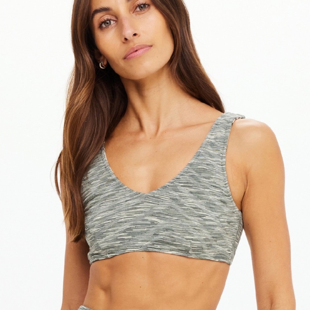 The Upside- Reversible Issac Bra